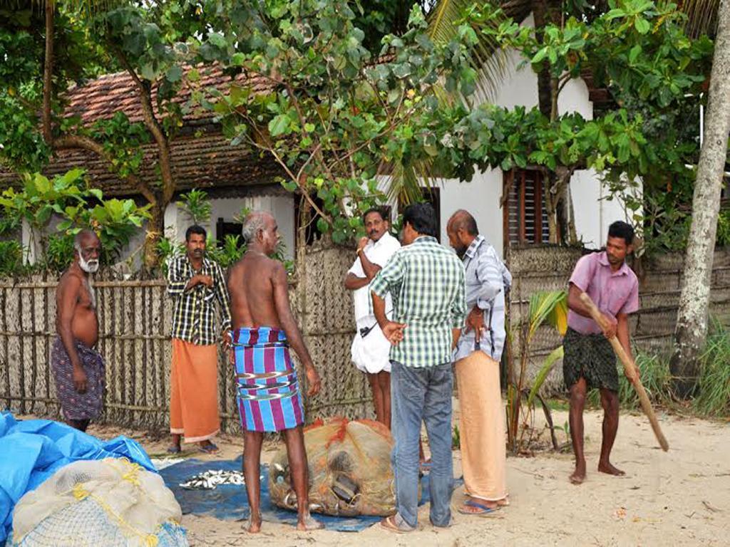 Appartamento Angeo Beach House Alappuzha Esterno foto