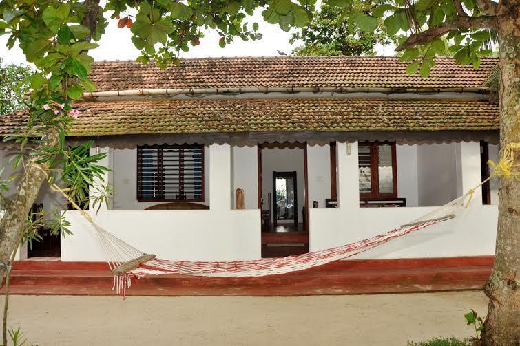 Appartamento Angeo Beach House Alappuzha Esterno foto